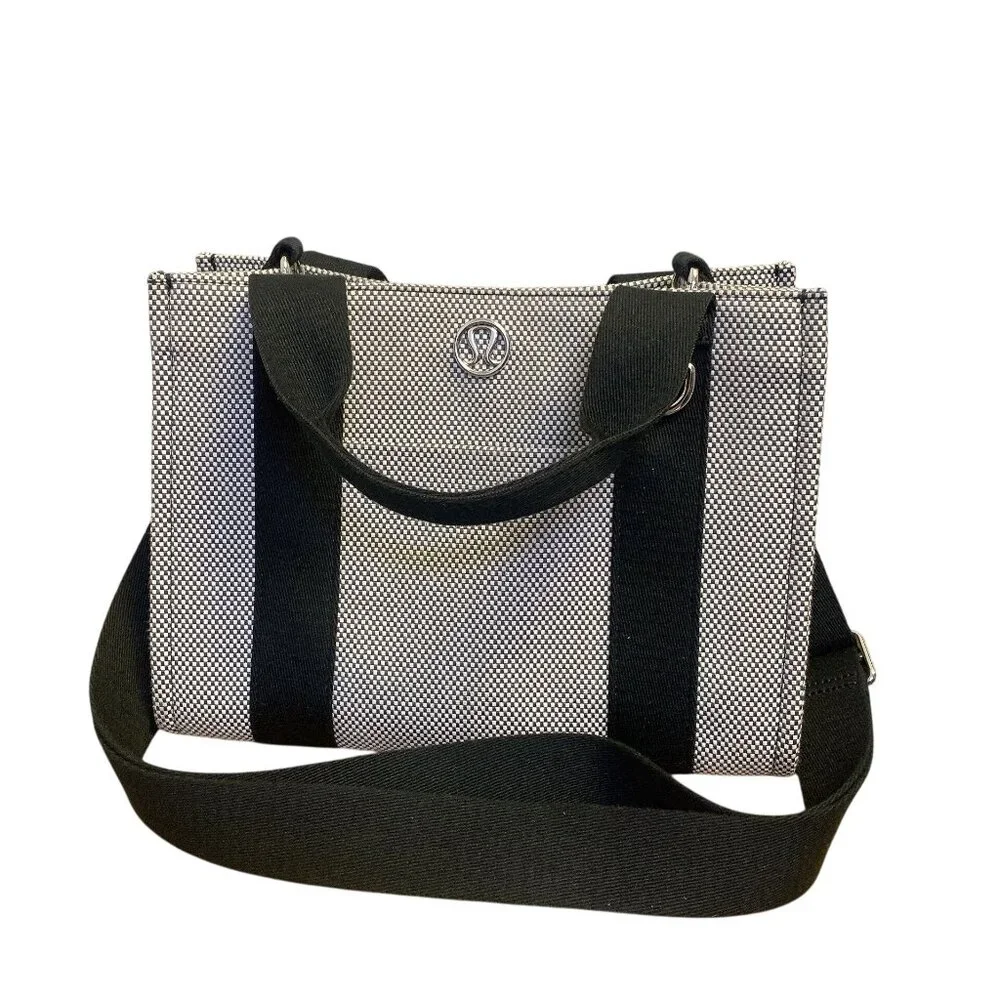 Lululemon Two-Tone Canvas Tote Bag Black & White With Adjustable Stra - Picture 2 of 7